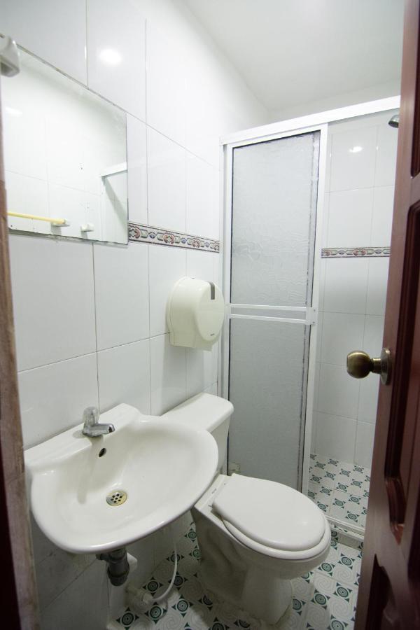 Hotel Mangata Картахена Экстерьер фото
