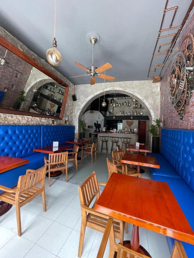 Hotel Mangata Картахена Экстерьер фото