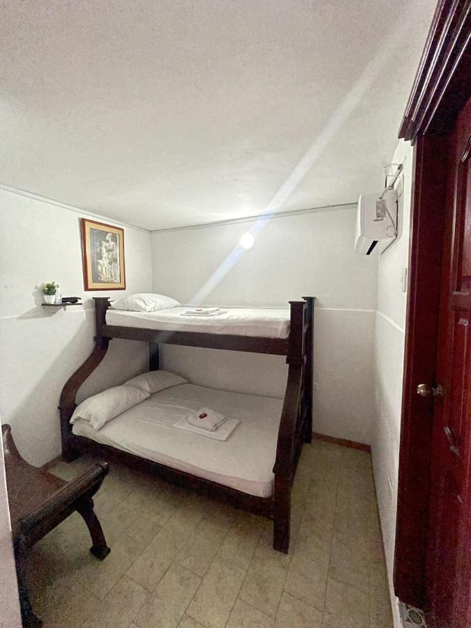 Hotel Mangata Картахена Экстерьер фото