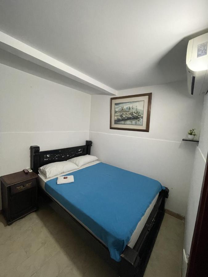 Hotel Mangata Картахена Экстерьер фото