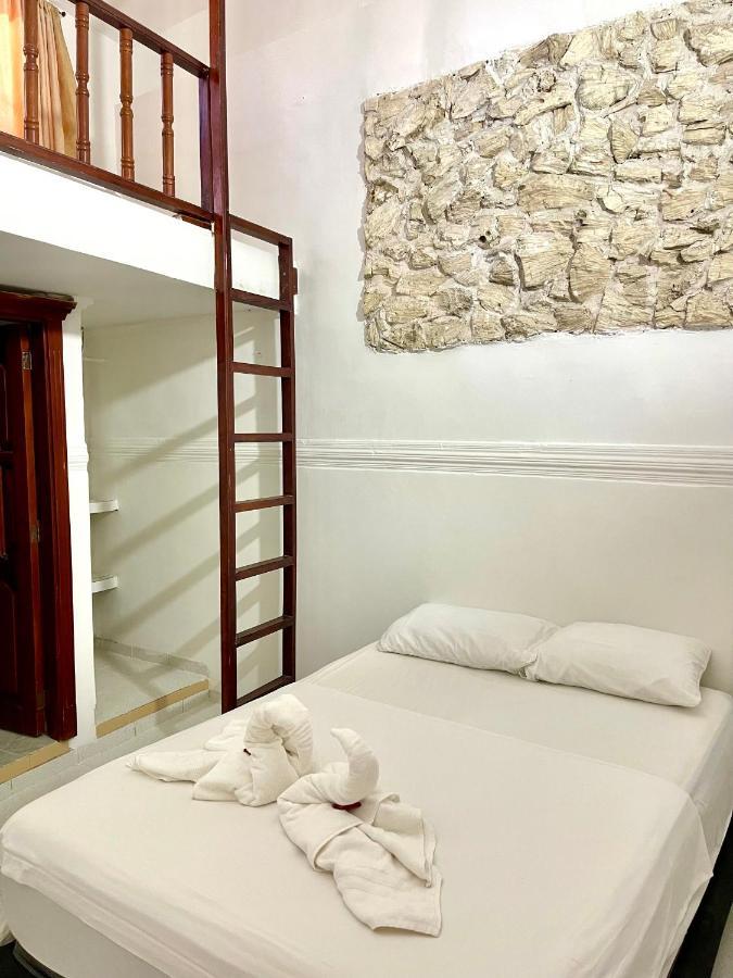 Hotel Mangata Картахена Экстерьер фото